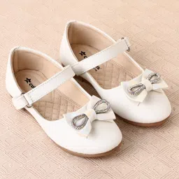Cute Walk by Babyhug Ballerina with Velcro Closure & Bow Applique - Sliver image 2