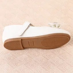 Cute Walk by Babyhug Ballerina with Velcro Closure & Bow Applique - Sliver image 5