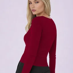 Maheshvi Woman Solid Top image 3