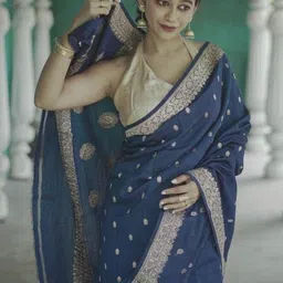 Aaishvyapparels Woven Design Zari Linen Blend Handloom Saree image 2