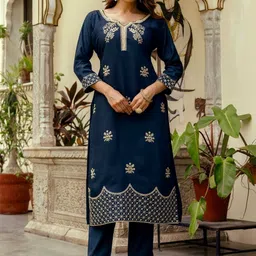 HERE&NOW Women Ethnic Motifs Embroidered Regular Thread Work Kurta with Trousers & With Dupatta image 5