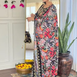 Growdamy Floral Yoke Design Sequinned Straight Kurta With Trousers & Dupatta image 5