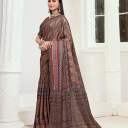 Garden Vareli Printed Pure Crepe Saree image 5