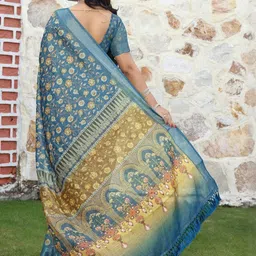 Mitera Floral Printed Woven Design Saree image 4