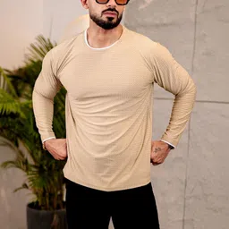 MaverIQ Men T-shirt image 5