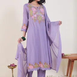 Indo Era Floral Embroidered Thread Work Pure Cotton Straight Kurta With Trousers & Dupatta image 4