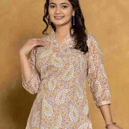 Aralia Floral Printed V-Neck Pure Cotton Kurti-picture-30