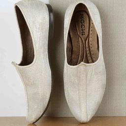 Mochi Men Textured Suede Casual Mojaris-picture-23