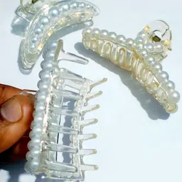 LEKZOW Women Set of 3 Pearls Multy Shape Claw Clip image 3