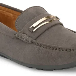 prolific Loafers For Men image 5