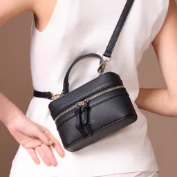 kazo fashion Kazo Black Zuko Sling Bag (S)-picture-23