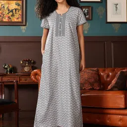 Clovia Grey Cotton Printed Long Nighty-picture-11
