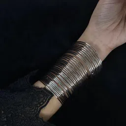 ZURIKRISHA Black Sterling Silver Bangle-picture-17