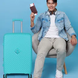 Polo Class Hard Sided Trolley Bag With Vanity Bag image 2