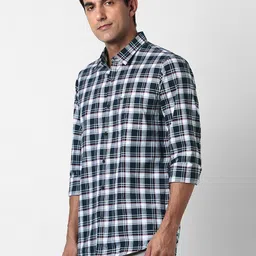 Peter England Casuals Men Slim Fit Checked Casual Shirt image 5