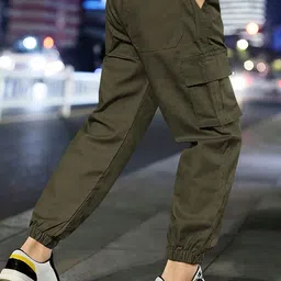 TIOR Boys Classic Pleated Cargos Trousers image 2