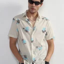 SHOWOFFFF Floral Printed Spread Collar Comfort Slim Fit Cotton Casual Shirt-image-58