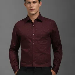 Louis Philippe Men Classic Cutaway Collar Floral Printed Cotton Formal Shirt-image-51