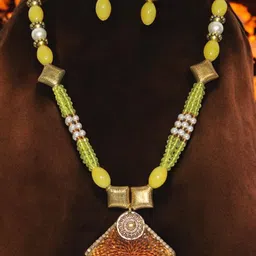 Jolly Faces Beaded-Studded Jewellery Set-picture-11