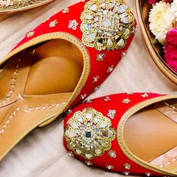 Amaryllis for her Women Mojaris Flats image 2