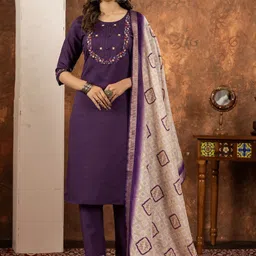 Peach Petals Women Woven Design Kurta with Trousers & Dupatta-picture-10