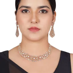 Women Click Stone-Studded Jewellery Set image 3