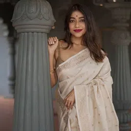 ZIKARAA Woven Design Zari Silk Cotton Handloom Saree image 3