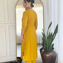 Siya Fashion Floral Embroidered Thread Work Chanderi Silk Kurta With Trousers & Dupatta image 5