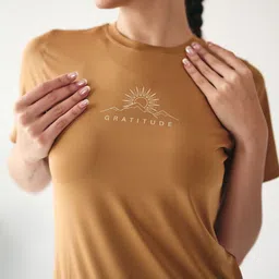 WiseLife Women Typography Printed Regular Top image 4