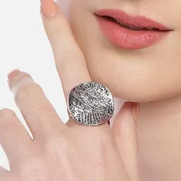 Sangria Oxidised Silver-Plated Textured Finger Ring image 4