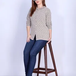 MONTREX Women Geometric Round Neck Button Closure Cardigan image 5