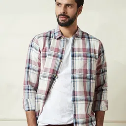 WROGN Men Comfort Slim Fit Spread Collar Tartan Checked Cotton Casual Shirt-image-33
