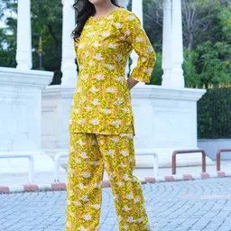 Viharini Floral Printed Straight Pure Cotton Kurta With Palazzos-picture-22