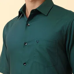 Allen Solly Textured Cotton Slim Fit Formal Shirt image 4