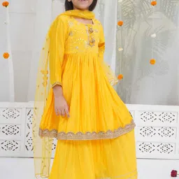 Little Bansi Girls Yoke Design Sequinned Pure Cotton Kurta With Sharara & Dupatta image 5