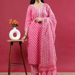 Polyglot Floral Printed V-Neck Sequinned Straight Kurta With Trouser And Dupatta-picture-35