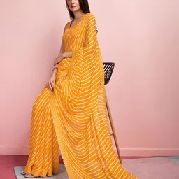 HERE&NOW Leheriya Printed Beads and Stones Pure Chiffon Saree image 2