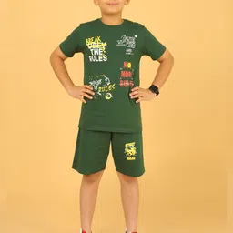 Ninos Dreams Boys Printed Short Sleeves Pure Cotton T-Shirt With Shorts-image-88