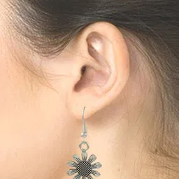 HIGH TRENDZ Contemporary Hoop Earrings-image-63