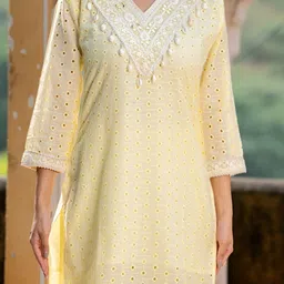 HOUSE OF JAMOTI Embroidered V-Neck Top With Trousers Co-Ords image 3