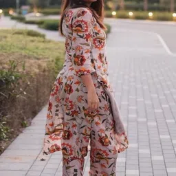 Moda Rapido Women Floral Printed Regular Kurta with Trousers image 2