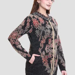 aarbee Women Floral Printed image 4