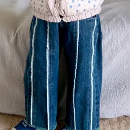 LULU & SKY Girls Wide Leg High-Rise Light Fade Jeans-picture-21