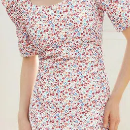 Stylecast X Slyck Floral Printed Square Neck A-Line Knee Length Dress image 2