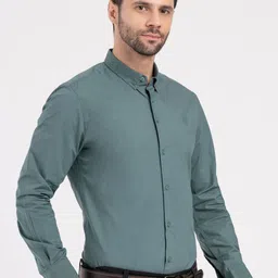 Red Tape Men Casual Shirt image 4