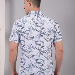 Crimsoune Club Men Classic Slim Fit Printed Casual Shirt image 4