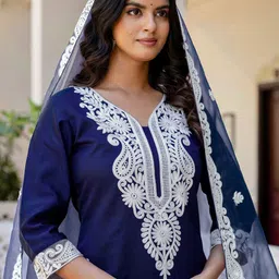 SKYLEE Women Floral Embroidered Kurta with Palazzo & Dupatta image 3