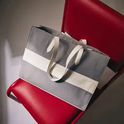 White Lily Structured Handheld Bag-picture-26