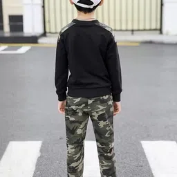 Sagar Impex Boys Black Printed T-shirt with Trousers image 4