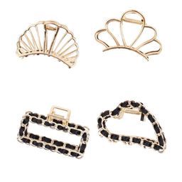 VAGHBHATT Women Set of 4 Claw Clip-picture-11